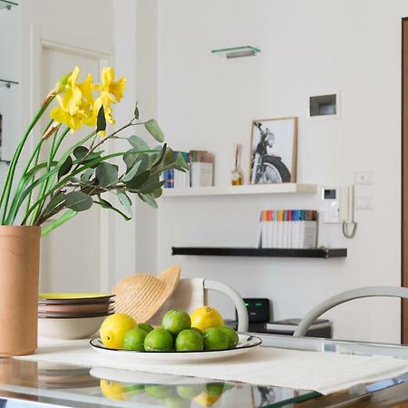 Housmart Nazario Sauro 15 Apartment Bologna Luaran gambar