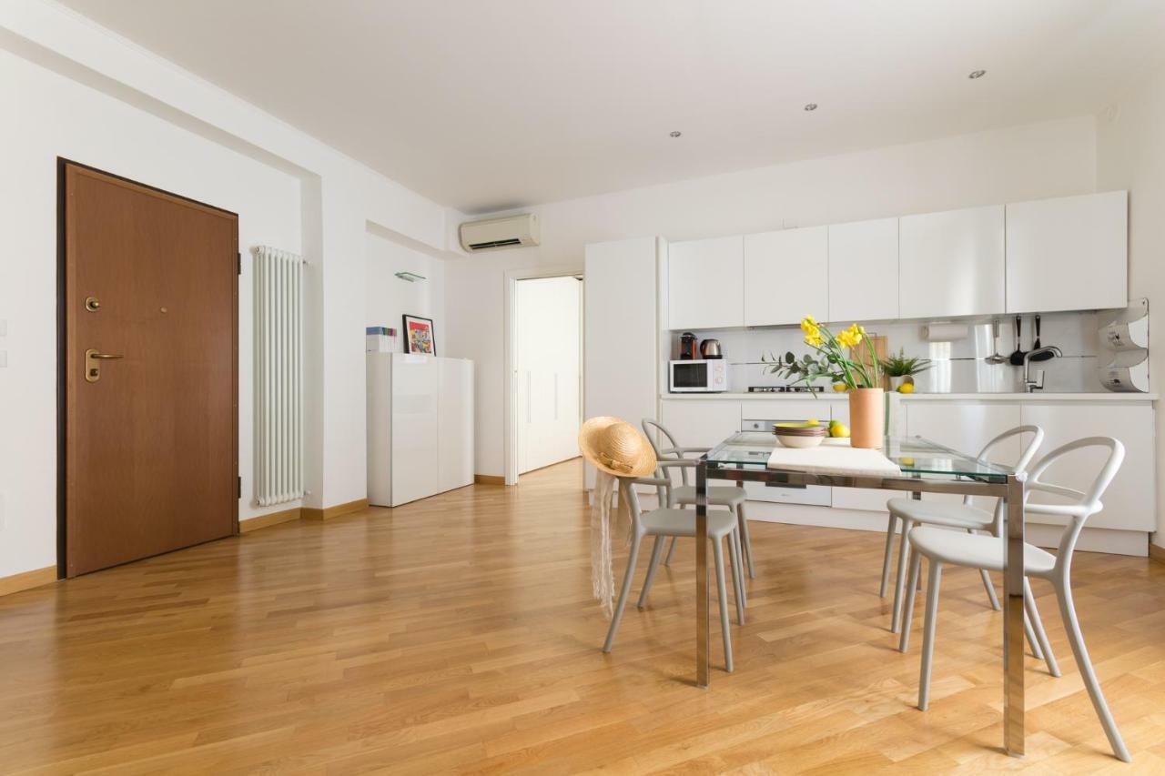 Housmart Nazario Sauro 15 Apartment Bologna Luaran gambar